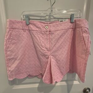 Crown & Ivy Pink Scalloped Women's Shorts